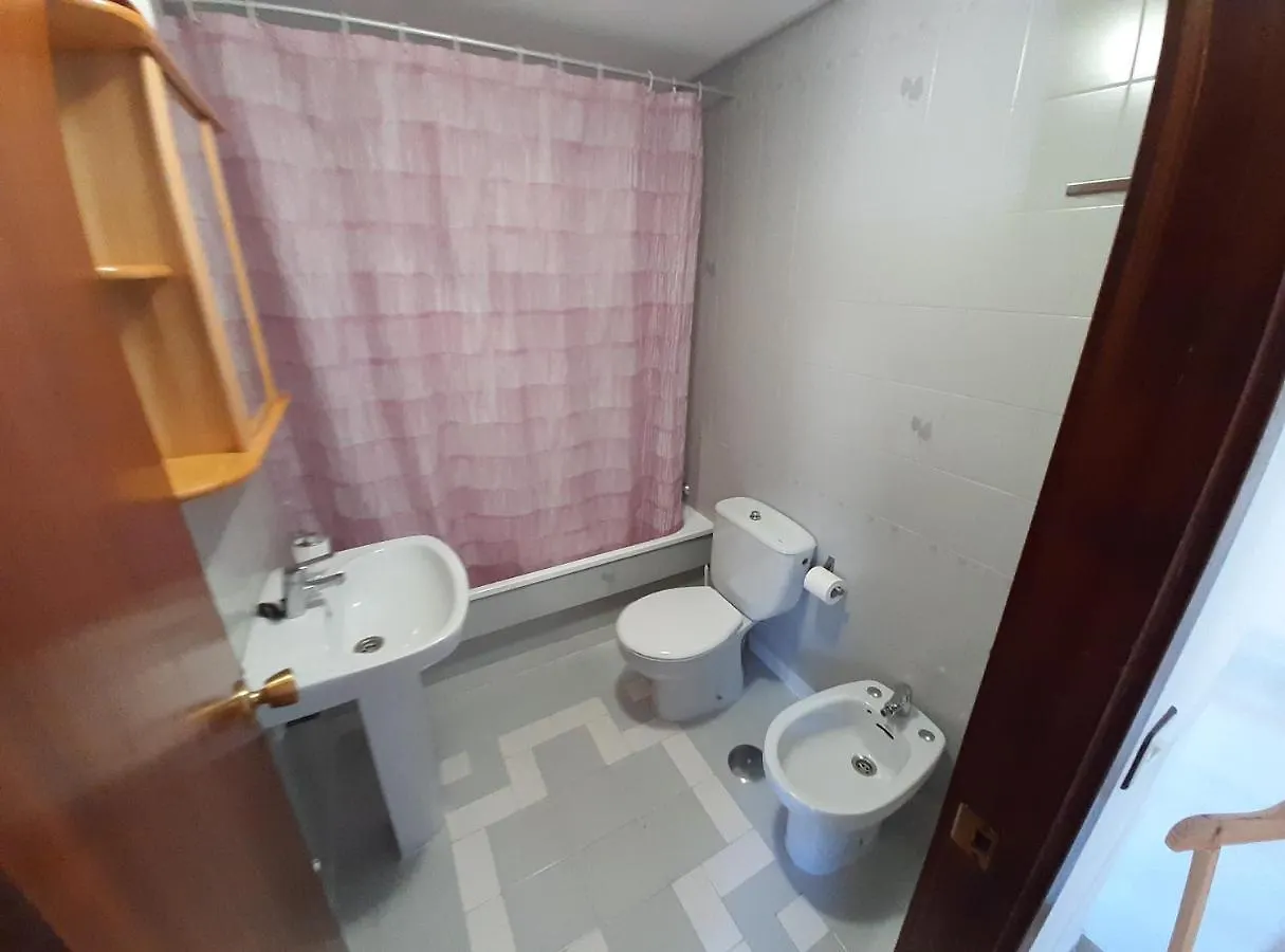 דירות טורמולינוס Acogedor Apartamento